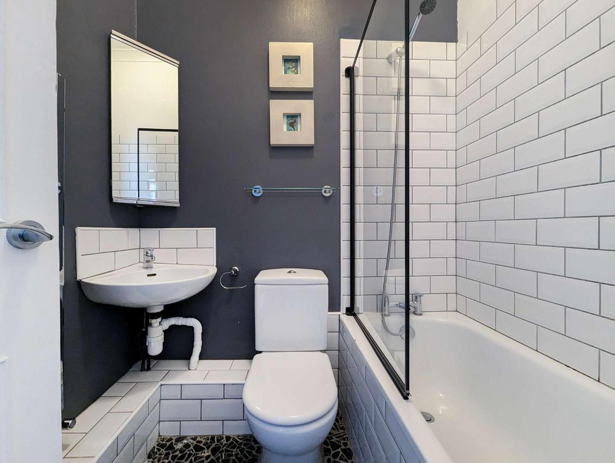 Apartment The At Waterloo Sea View By Lets